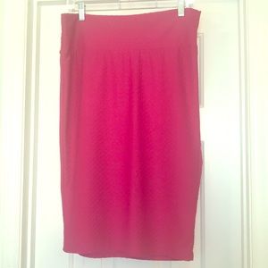 Pink LuLaRoe Cassie